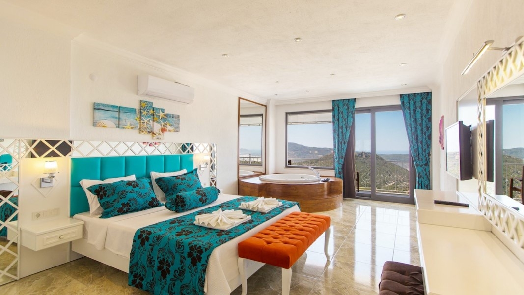 Villa Adol