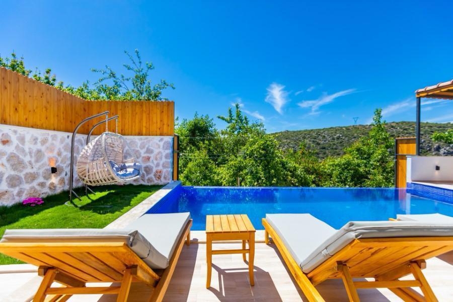 Villa Adem 2