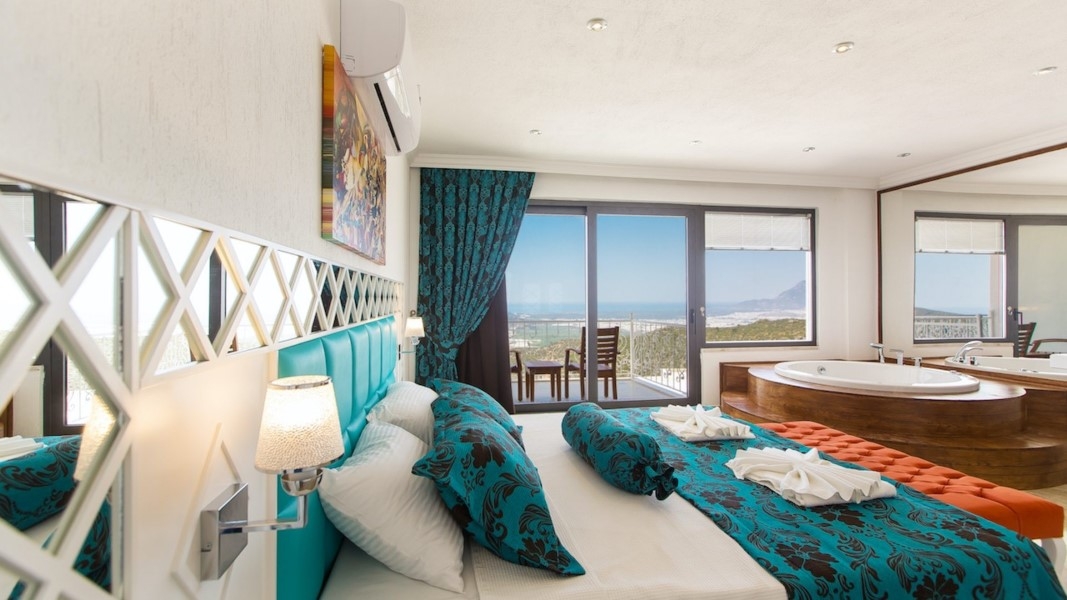 Villa Adol
