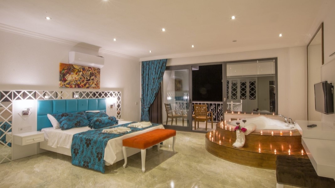 Villa Adol
