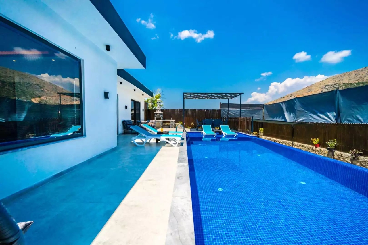Villa Venom