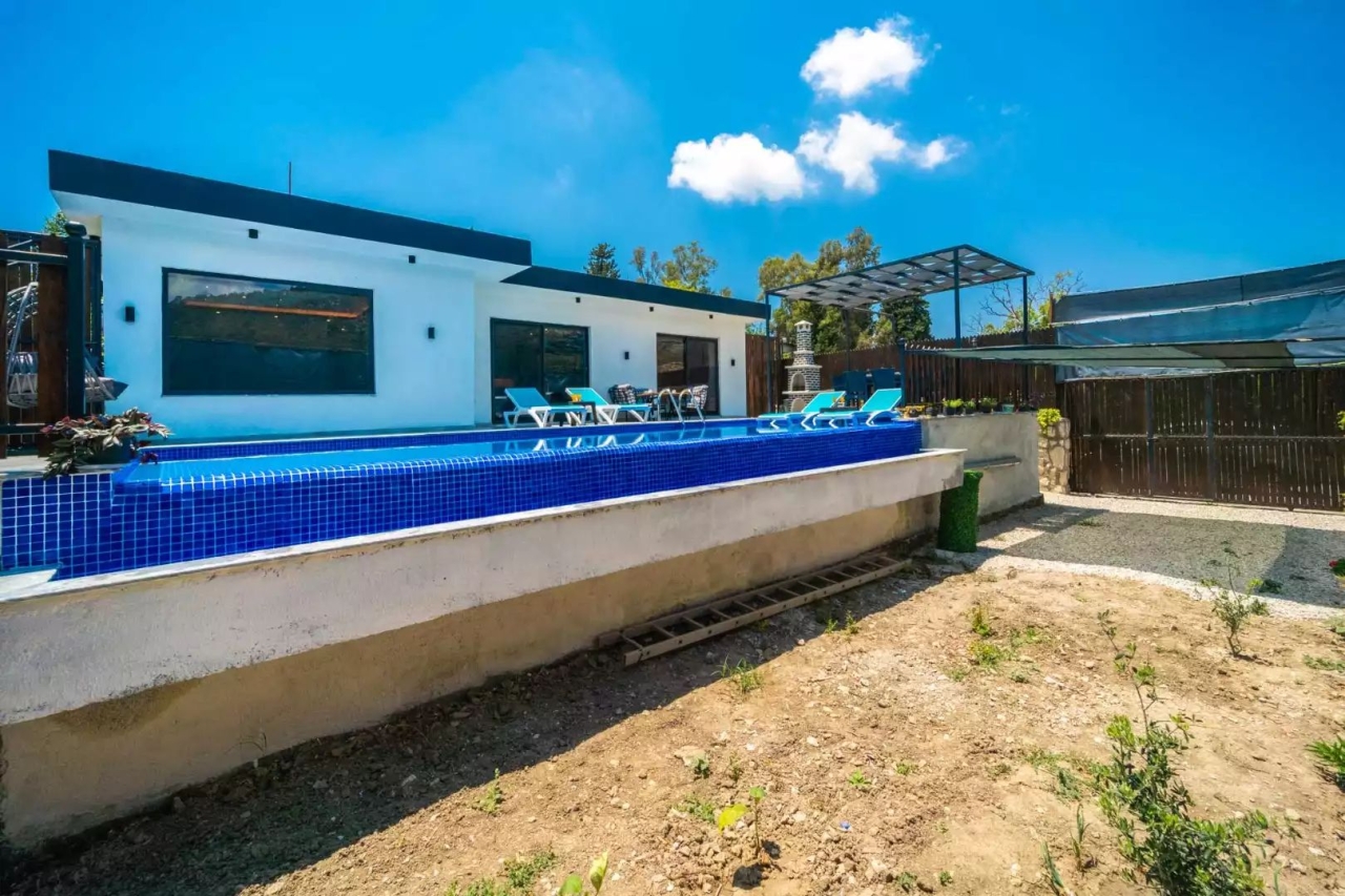 Villa Venom