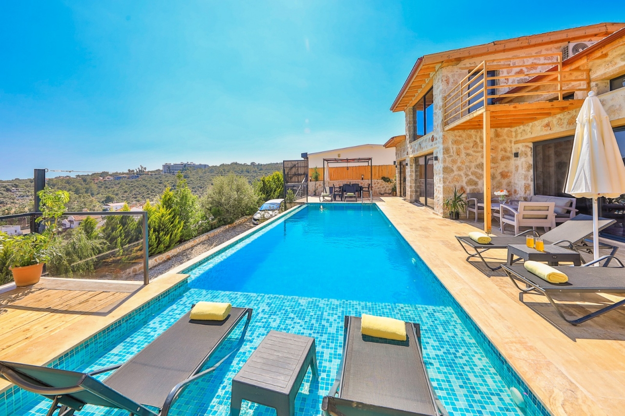 Villa Gök Gürültüsü 6
